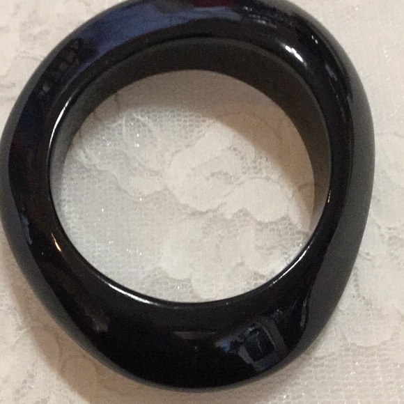 Black and Purple Plastic Bangle Bracelets - Picture 3 of 5